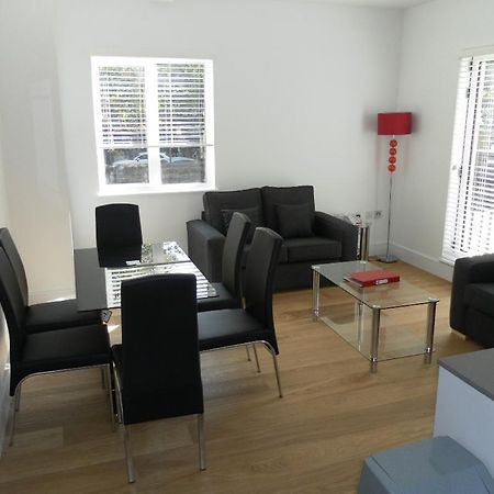 Апартаменты Access West Kensington Лондон Номер фото