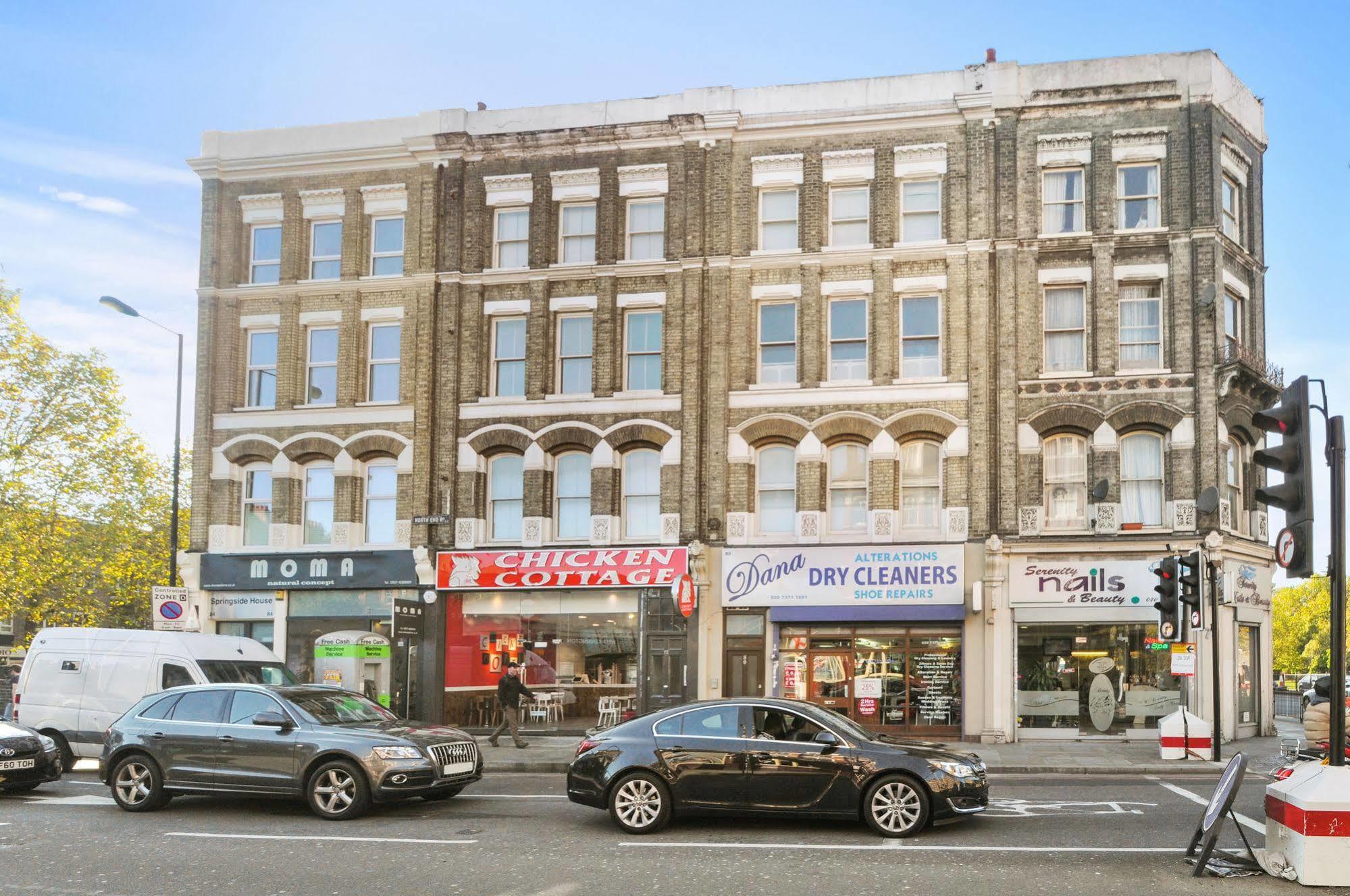 Апартаменты Access West Kensington Лондон Экстерьер фото
